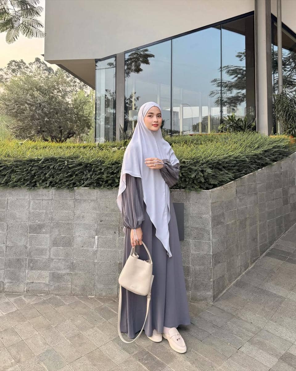 OOTD Hijab Syar'i ala Nilla Alficha