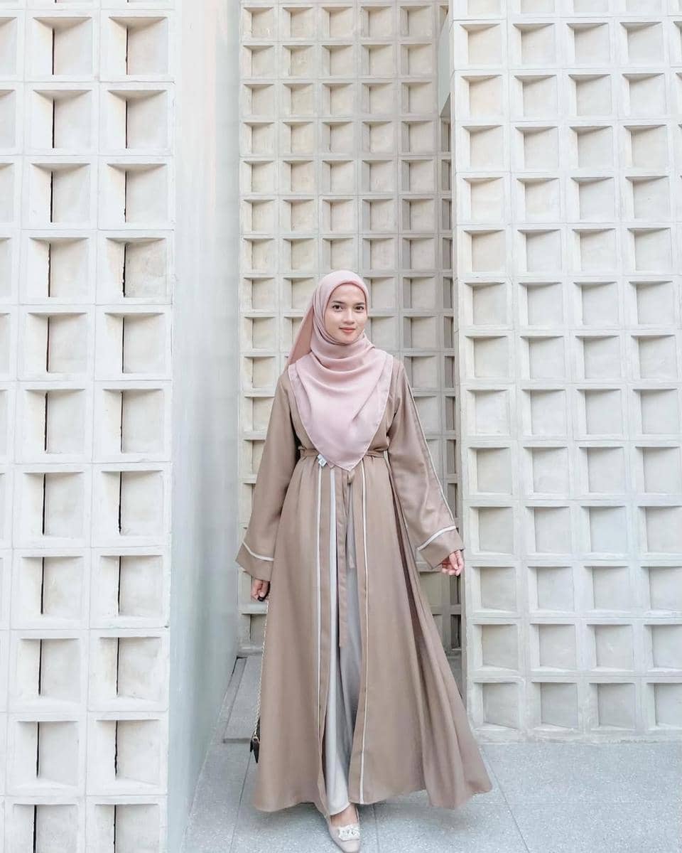 OOTD Hijab Syar'i ala Nilla Alficha