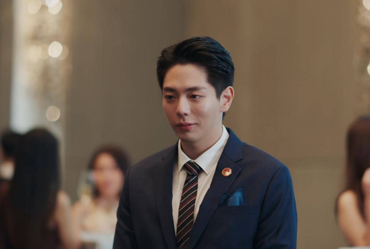 cuplikan drama Love of Silom