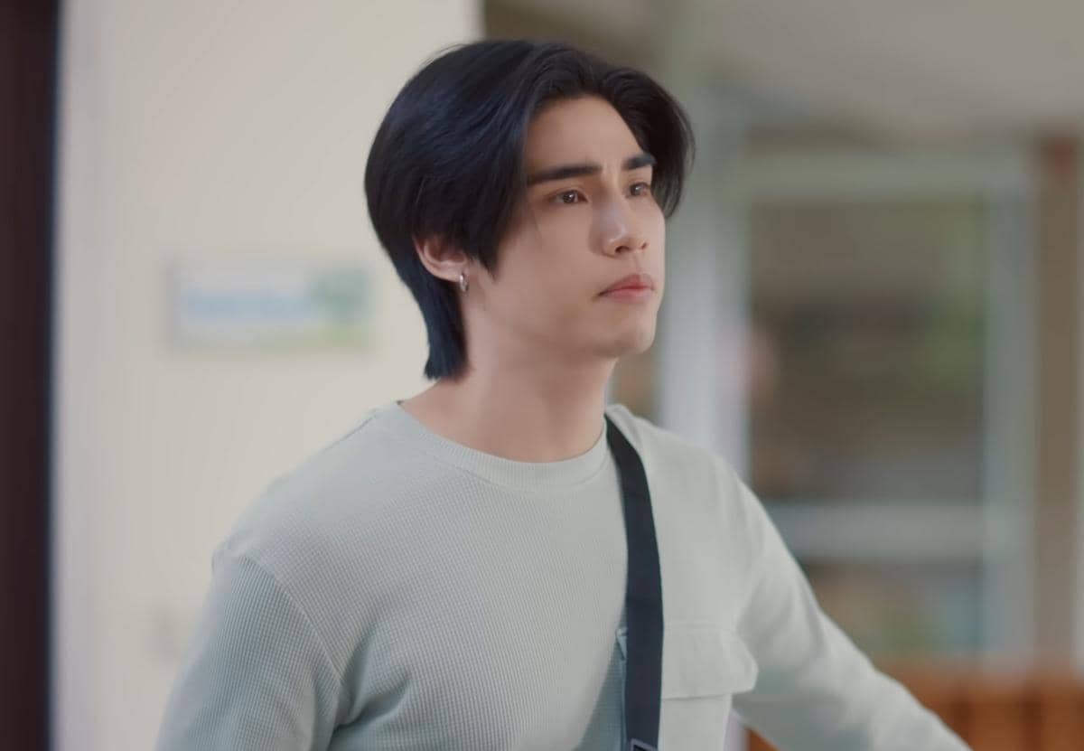 7 Fakta Peran Poom Phuripan dalam Drama Original WeTV Love of Silom