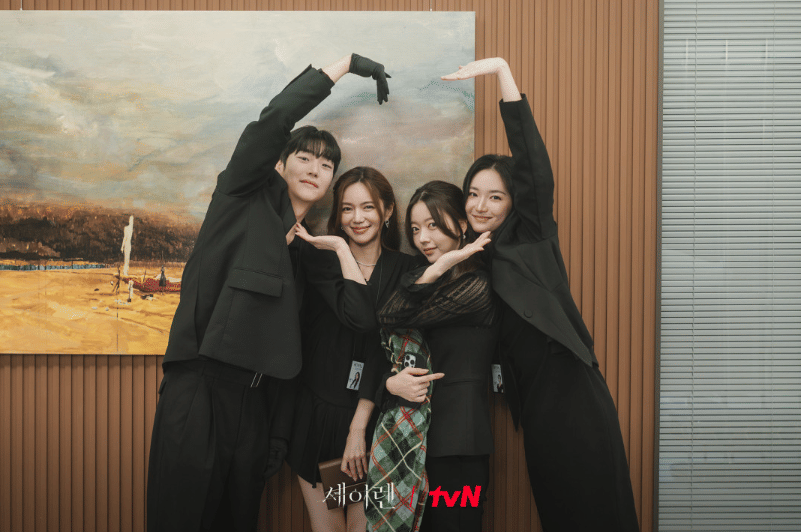 Kang Dong Wook, Lee Elijah, Jung La El, dan Kim Si Hyun di drama Siren’s Kiss