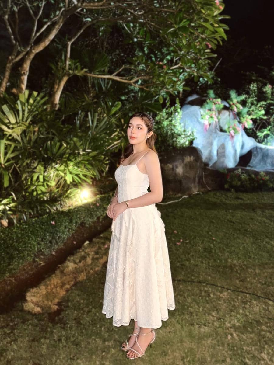 OOTD Feminin ala Fay Nabila