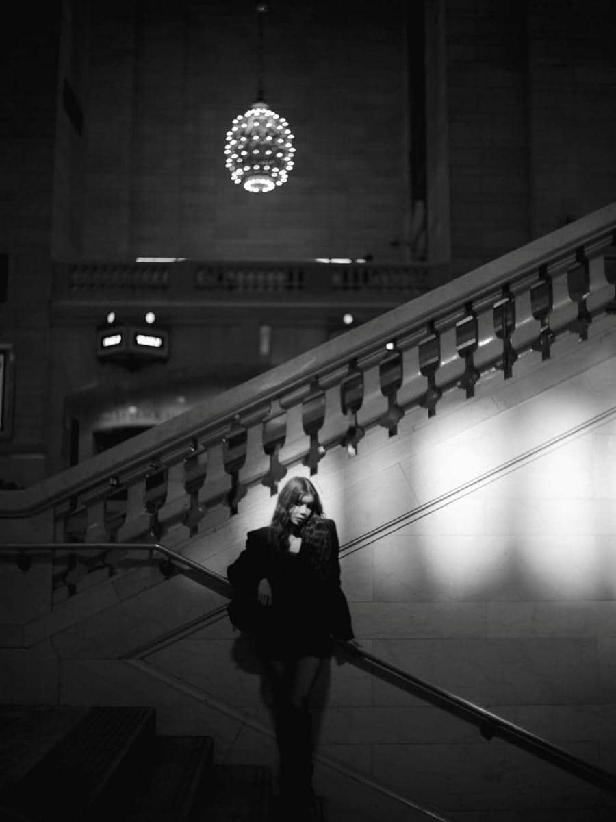 Photoshoot Sabrina Chairunnisa di Grand Central Station New York
