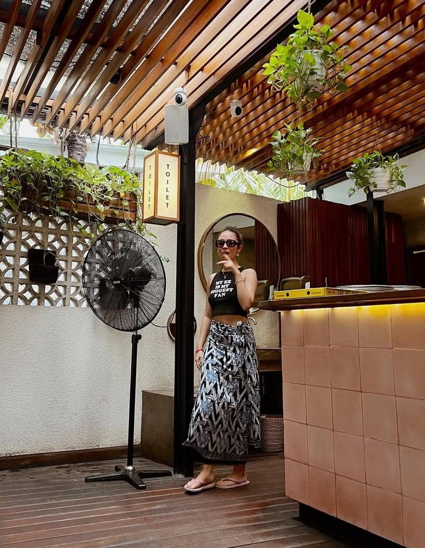 Gaya OOTD ala Asha Assuncao