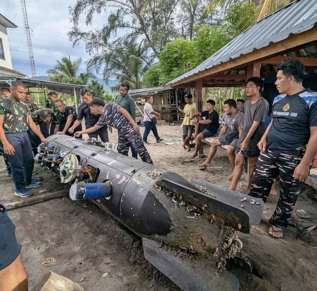 TNI AL Teliti Temuan Benda Mirip Torpedo yang Ditemukan di Lombok