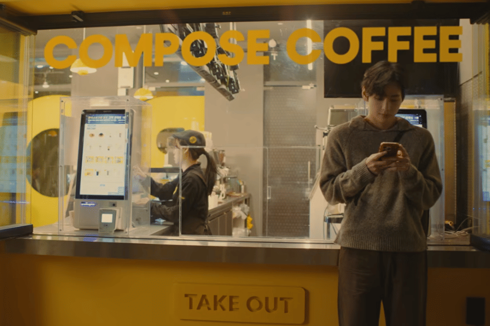 cuplikan film pendek V BTS, That Night, Our Decaf (x.com/Compose_Coffee)