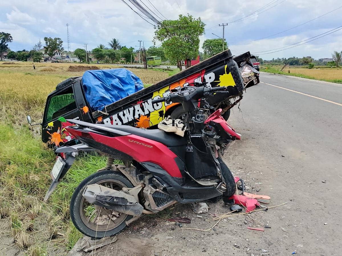 Laka Maut Pringsewu Pikap Vs Motor: Dua Tewas, Satu Kritis