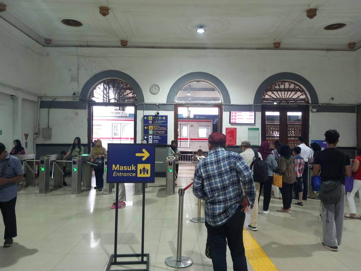 Penutupan Jalur KRL Stasiun Bogor Batal Hari Ini, Jadwal Mundur