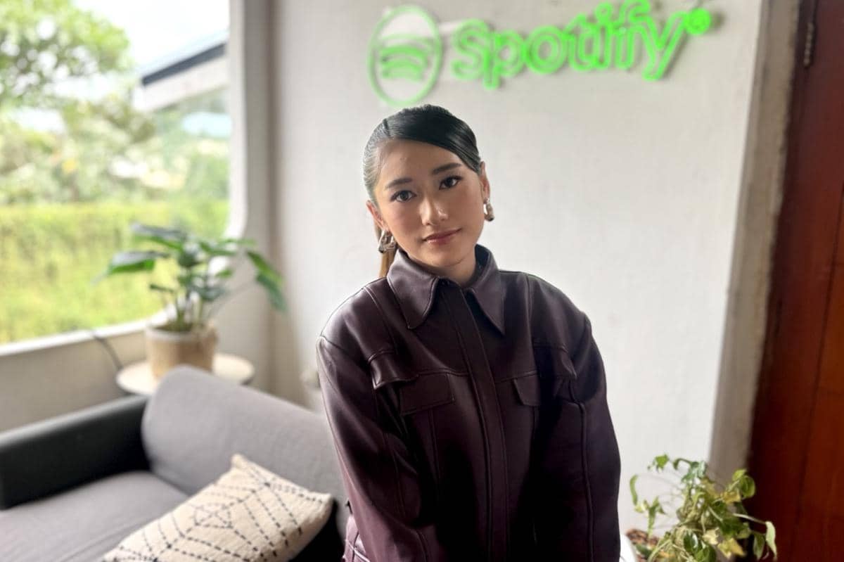 ⁠Gak Banyak yang Tahu, Amanda Caesa Desain Sendiri Karya Musiknya