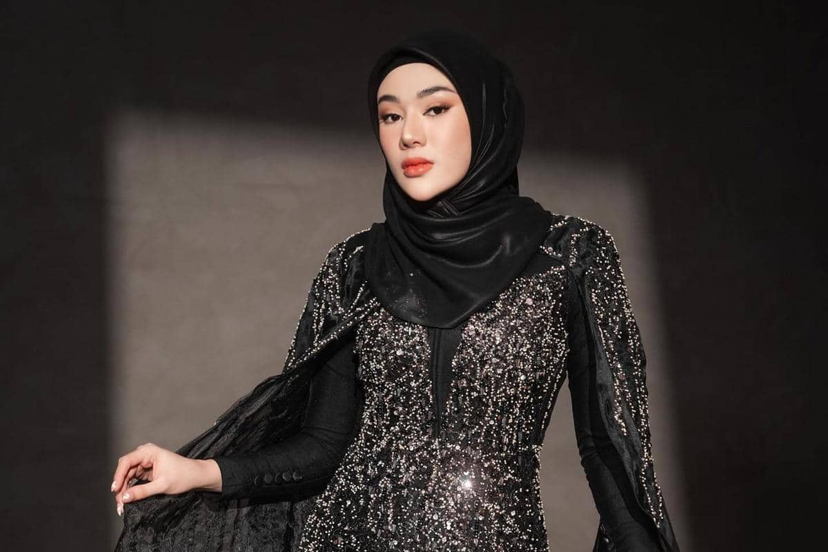 Clara Shinta Minta Maaf karena Unggah Dugaan VCS Suami ke Medsos