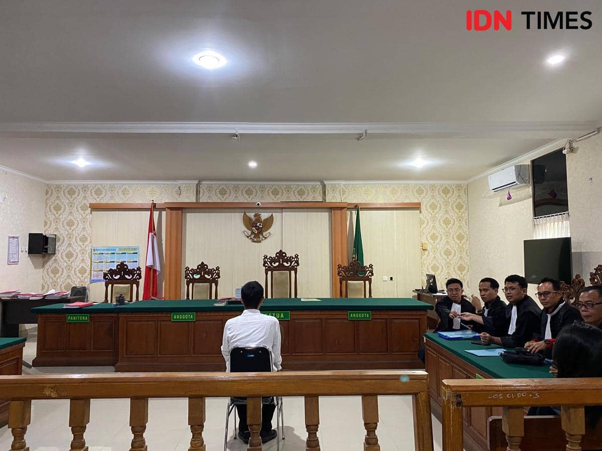 Majelis Hakim Terima Seluruh Dakwaan Jaksa terhadap Tomy Priatna