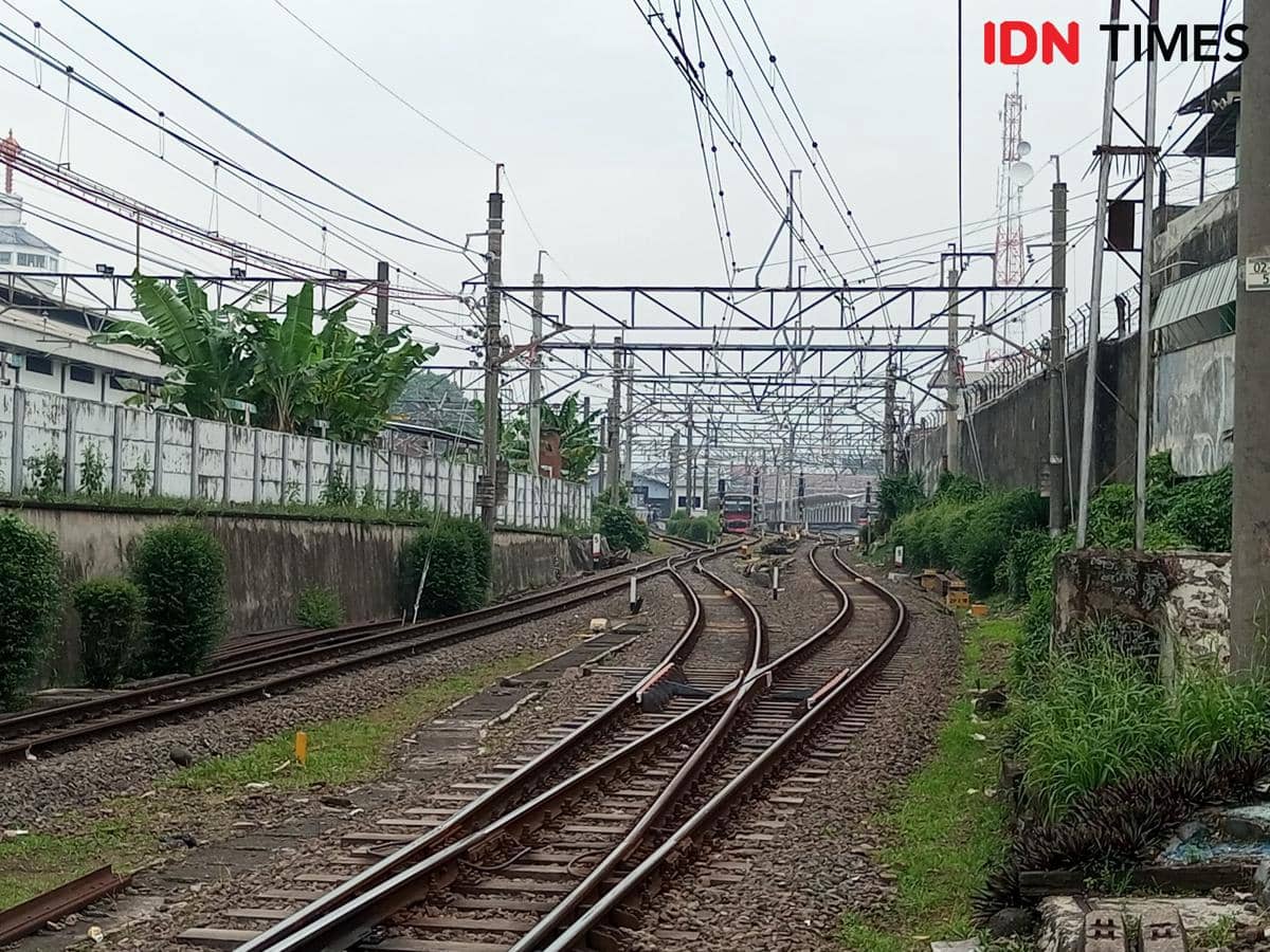 KRL Bogor Mengalami Penyesuaian Mulai 13 April, Tiga Jalur Bakal Ditutup