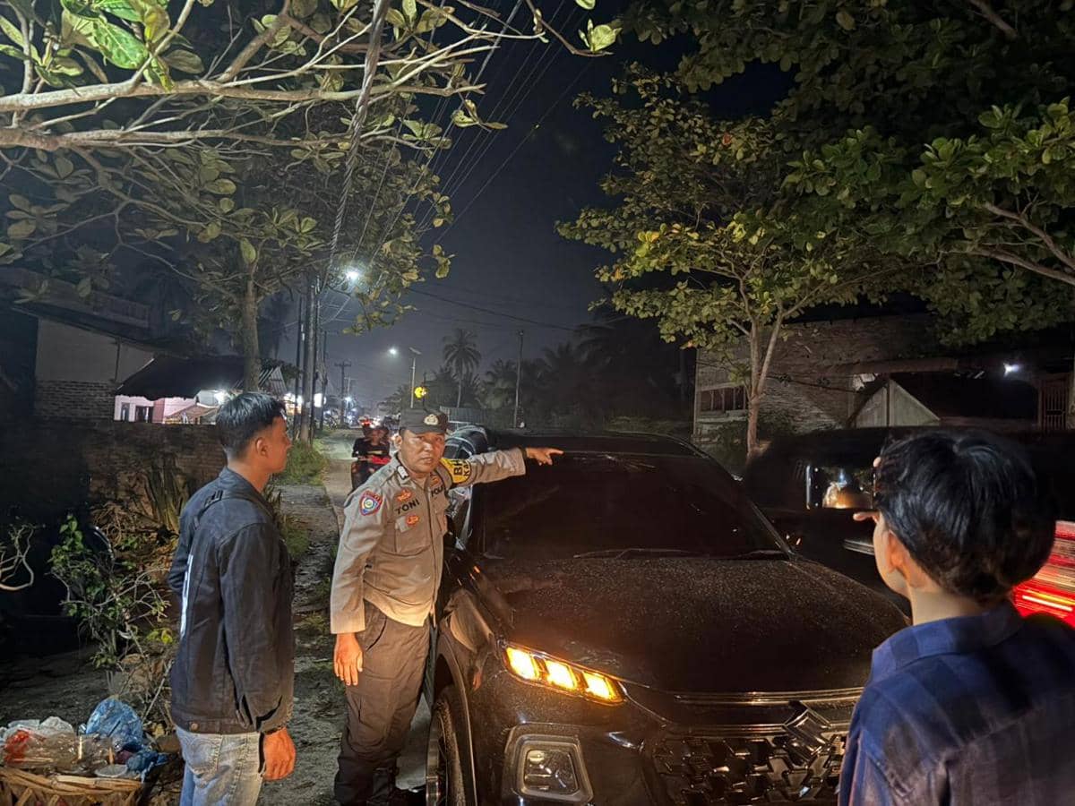 Usai Dapat Telepon Misterius, Mobil Anggota DPRD Dilempar OTK