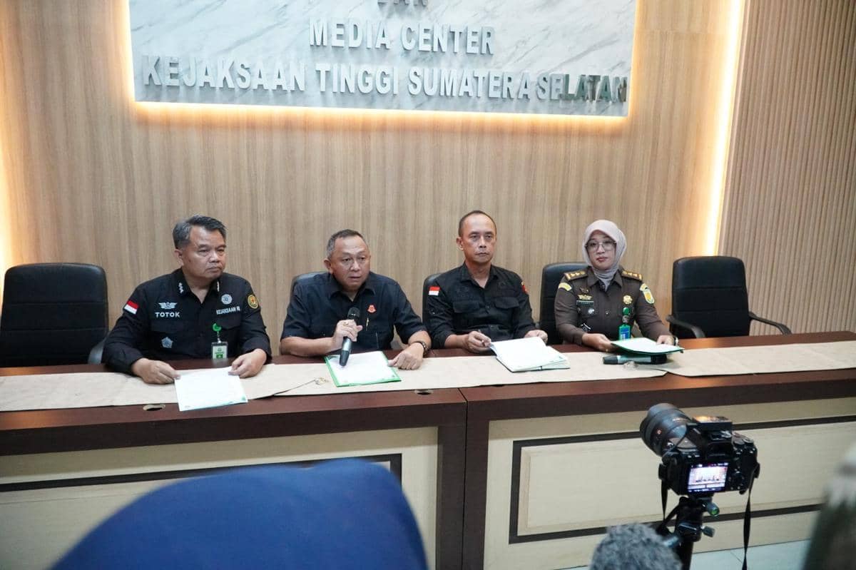 Press rilis Kejati Sumsel penahanan tersangka dugaan korupsi