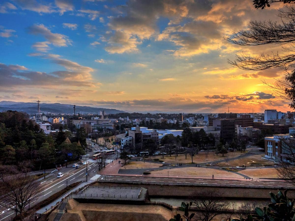 5 Fakta Kota Kanazawa, Pusat Produksi Kerajinan Emas Murni di Jepang