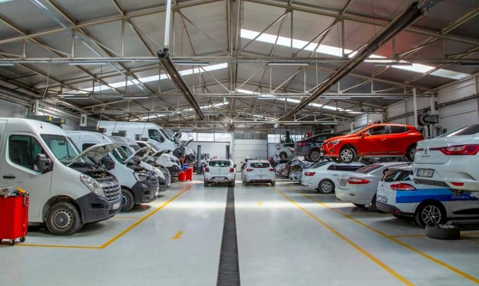 ilustrasi bengkel mobil