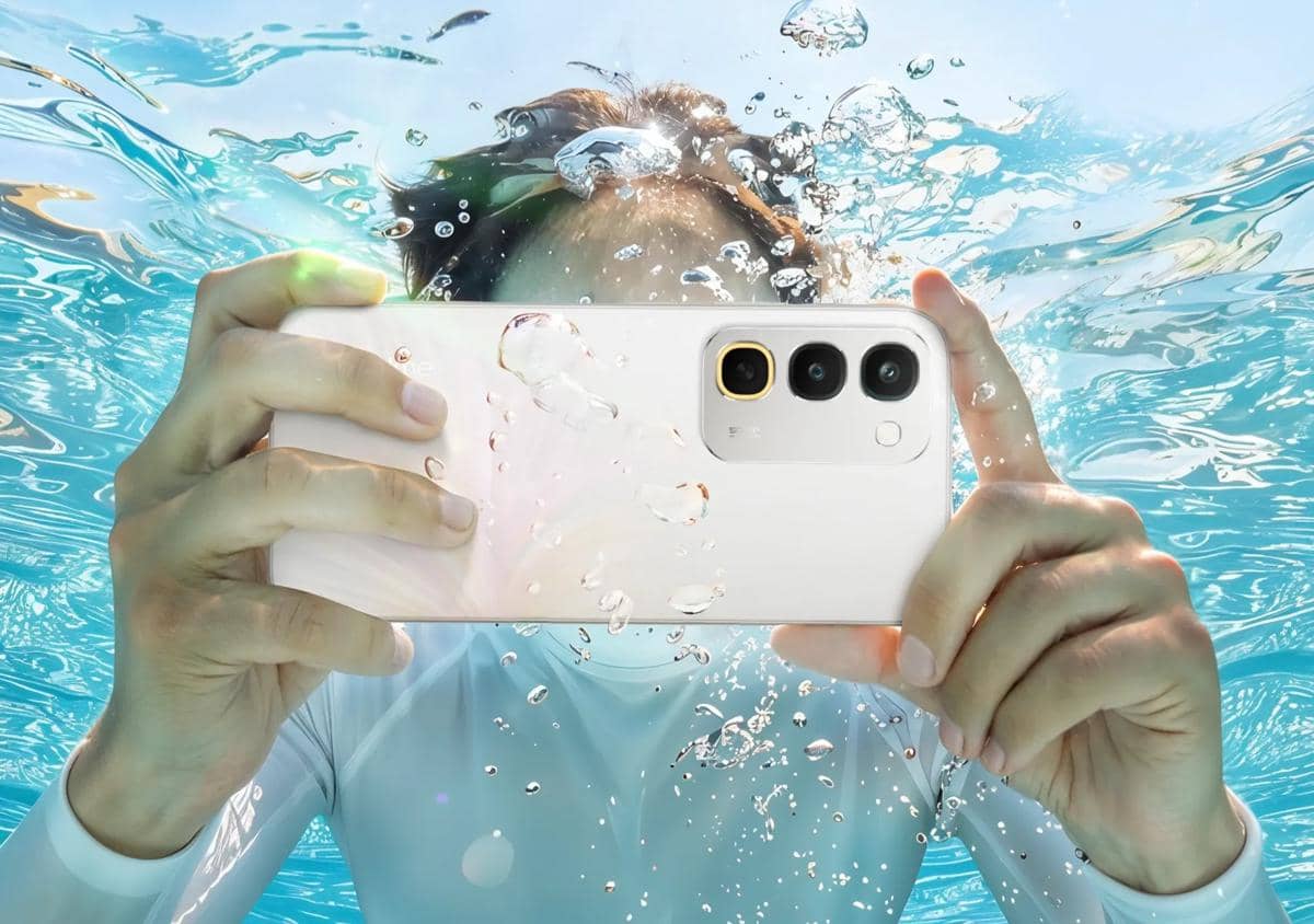 realme C100 4G Rilis, HP Baterai 8000 mAh yang Tahan Air