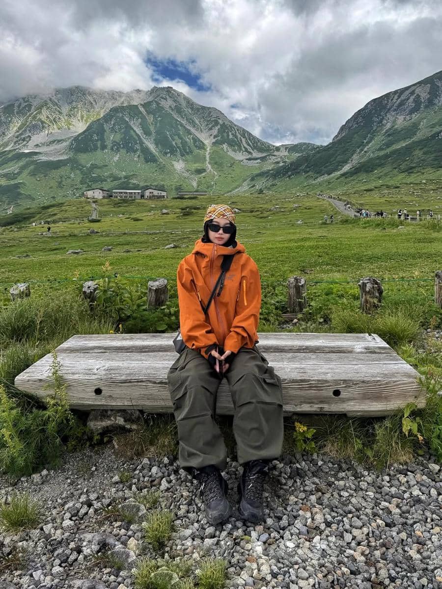 OOTD Naik Gunung ala Clara Yulia