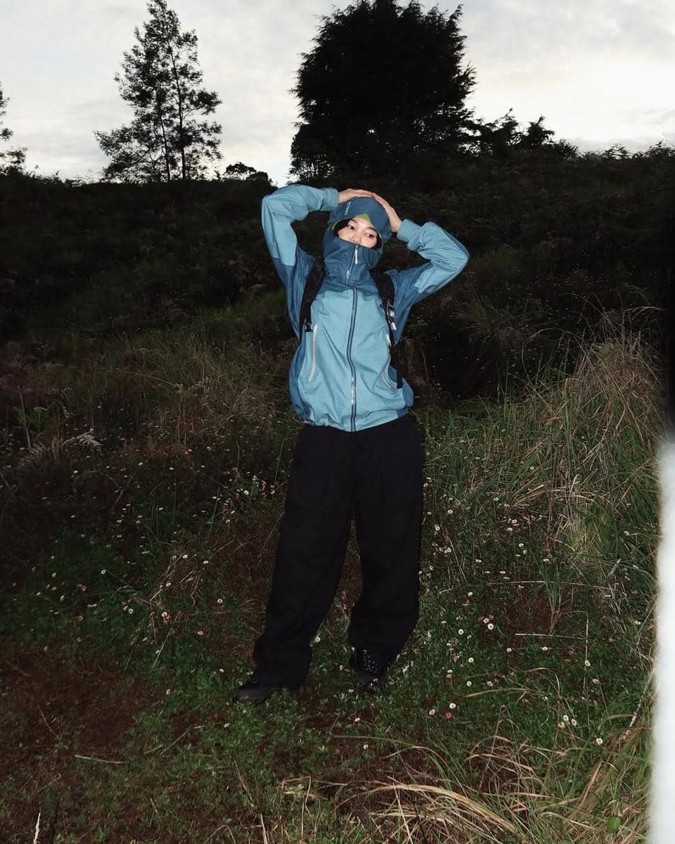 OOTD Naik Gunung ala Clara Yulia