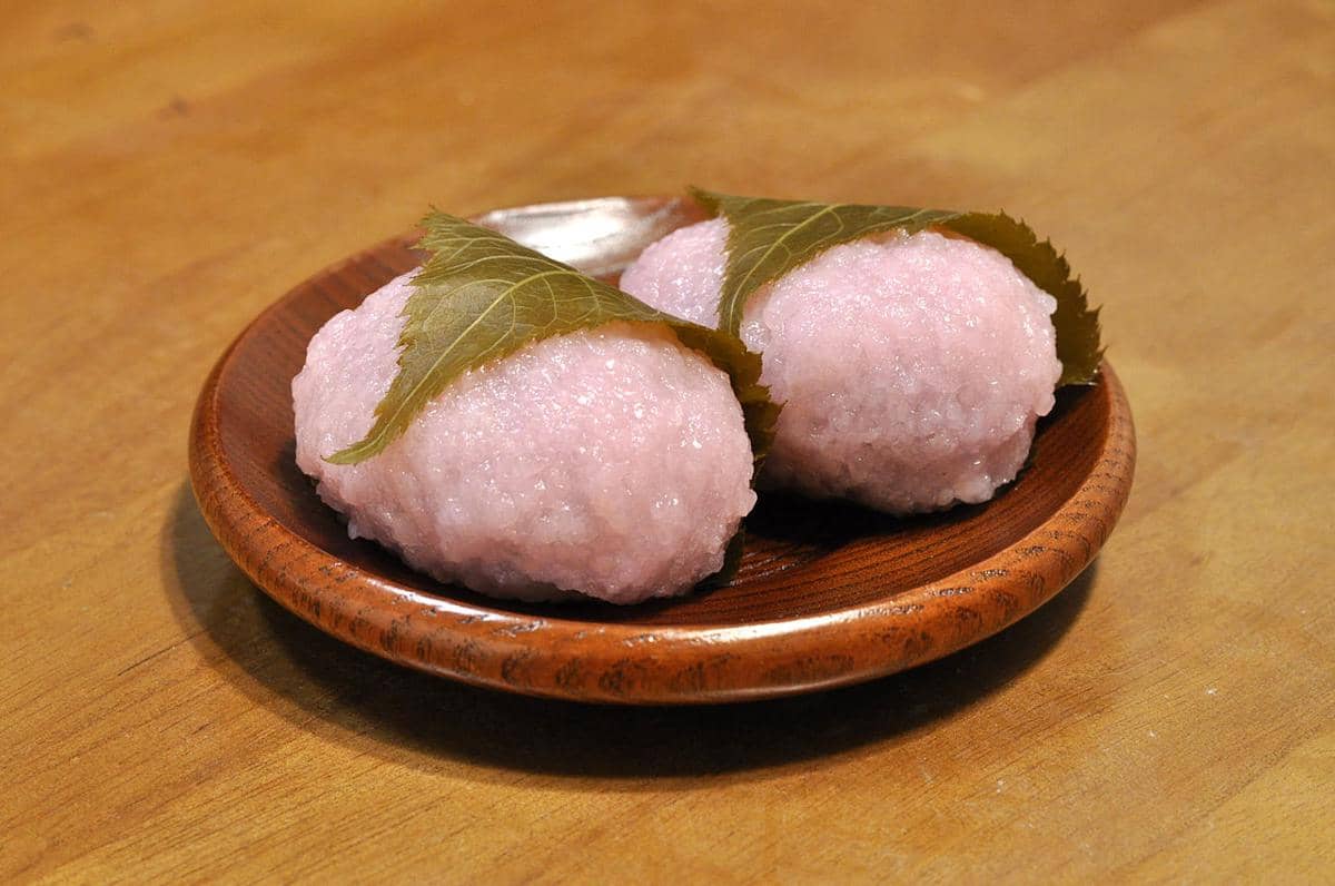 sakura mochi Kansai style