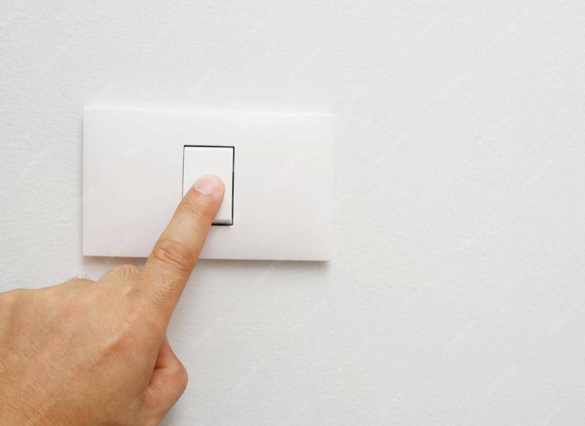 ilustrasi mematikan lampu