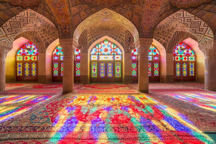 potret masjid Nasir al-Mulk