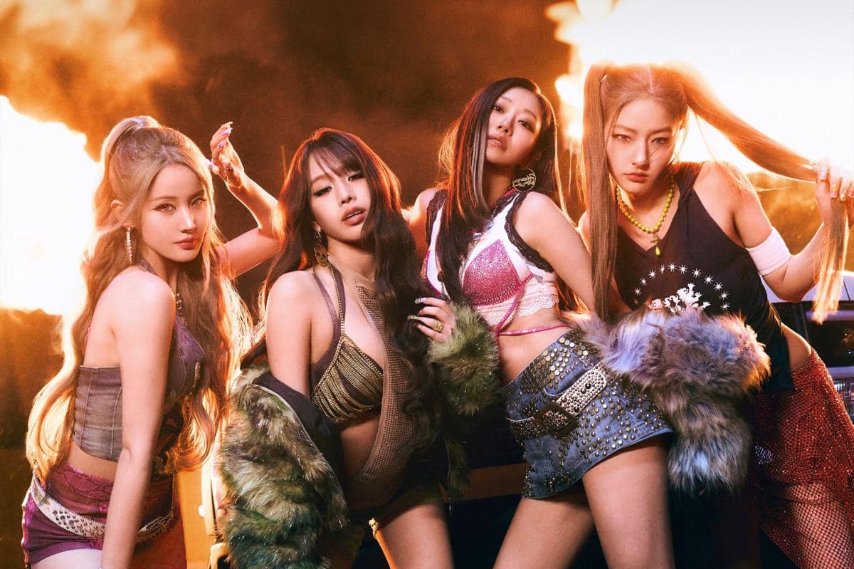 KISS OF LIFE (x.com/KISSOFLIFE_S2)