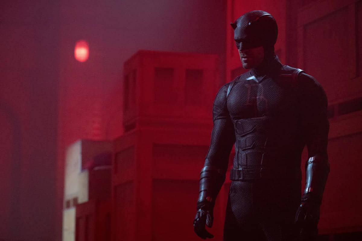 Kenapa Kostum Daredevil Jadi Hitam dan Luntur di Born Again Season 2?