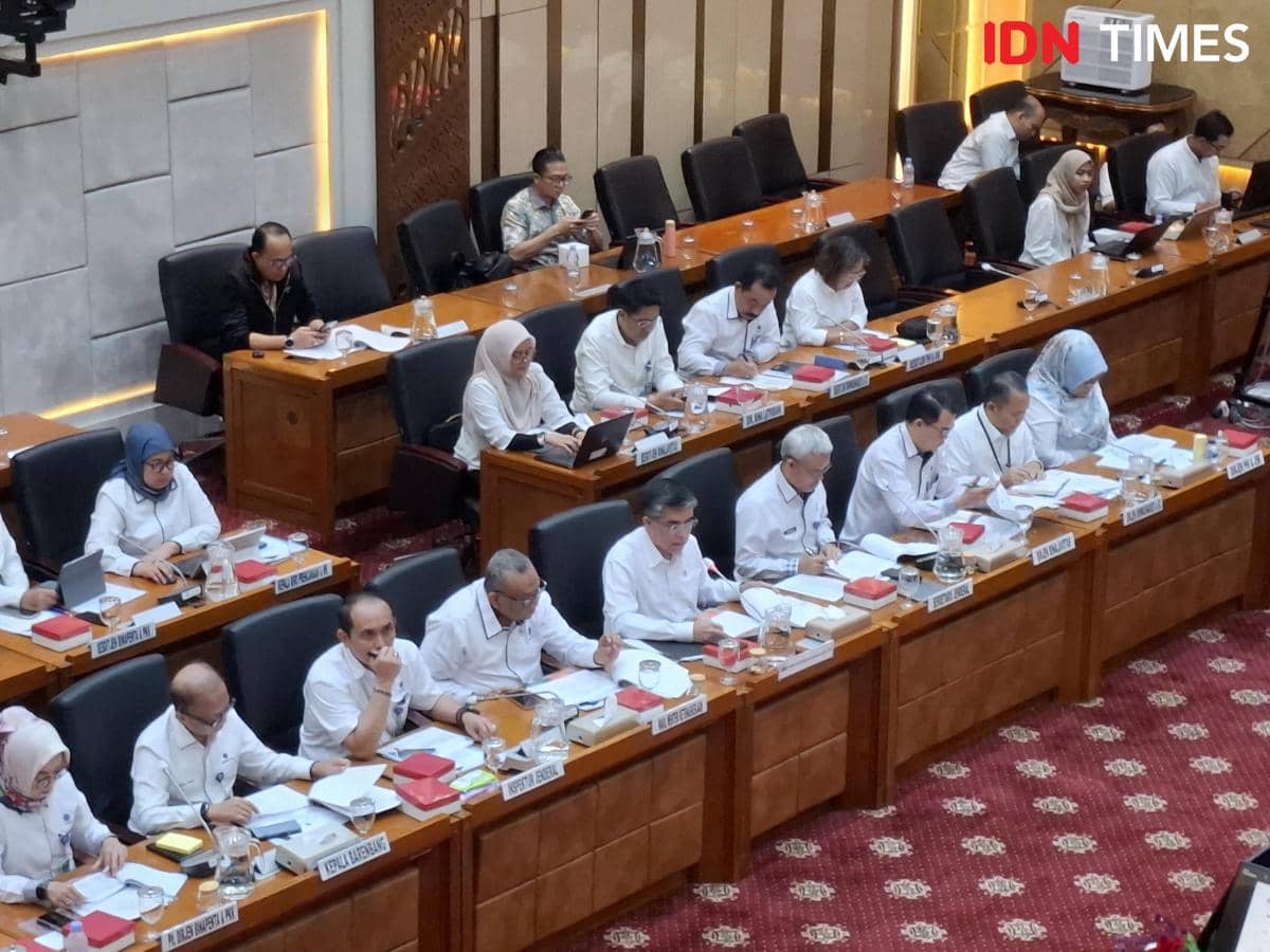 Terima Surat Cinta Purbaya, Menaker Akui Kena Efisiensi Jilid III