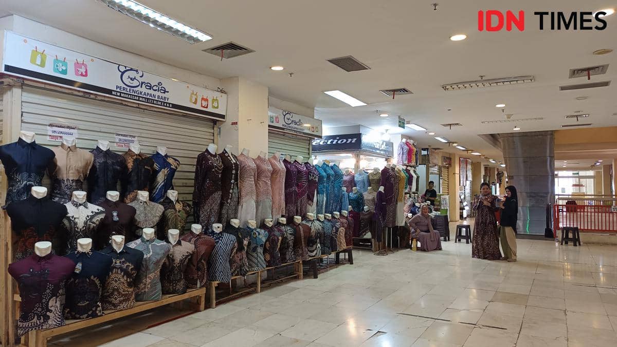 Kondisi di dalam Pasar Sentral Makassar, Kamis (9/4/2026). IDN Times/Asrhawi Muin