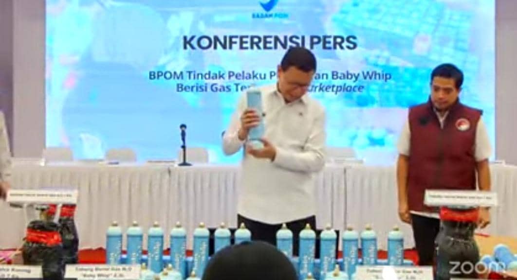 BPOM dan Bareskrim Grebek Sarang Gas Tertawa Baby Whip Ilegal Jakbar