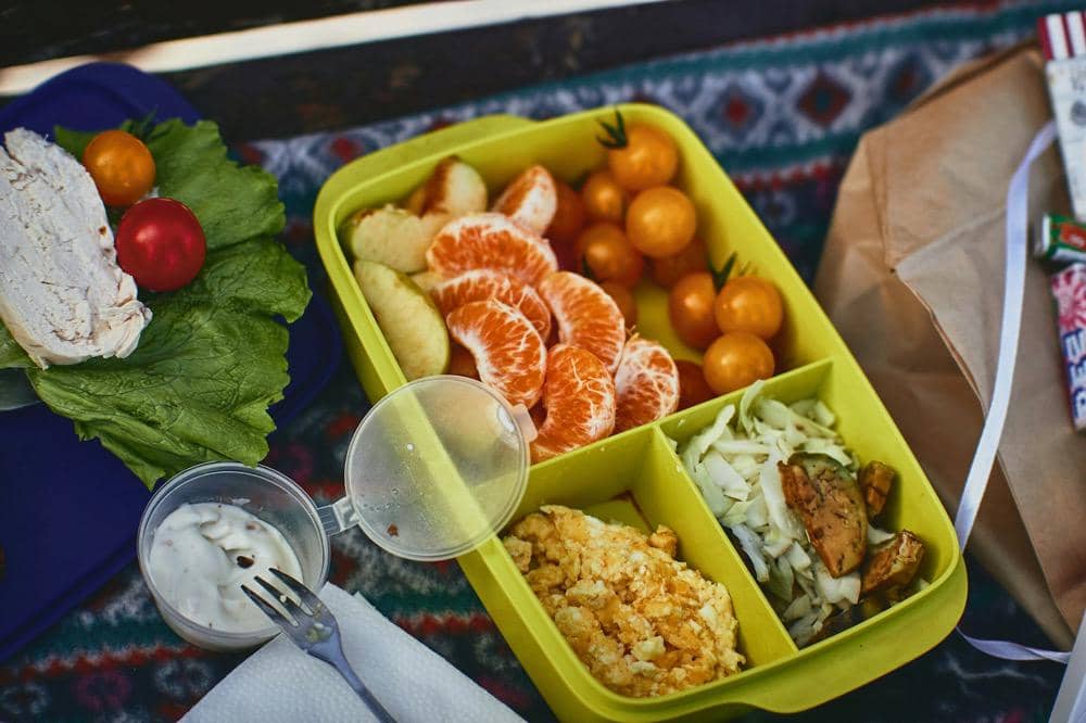ilustrasi lunch box