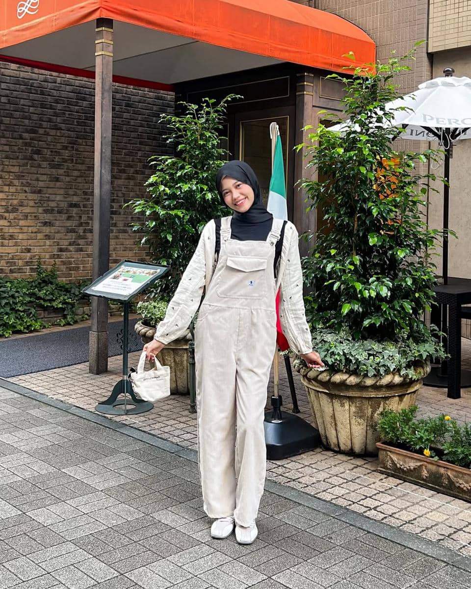 Mix and Match ke Kafe ala Queen Artha