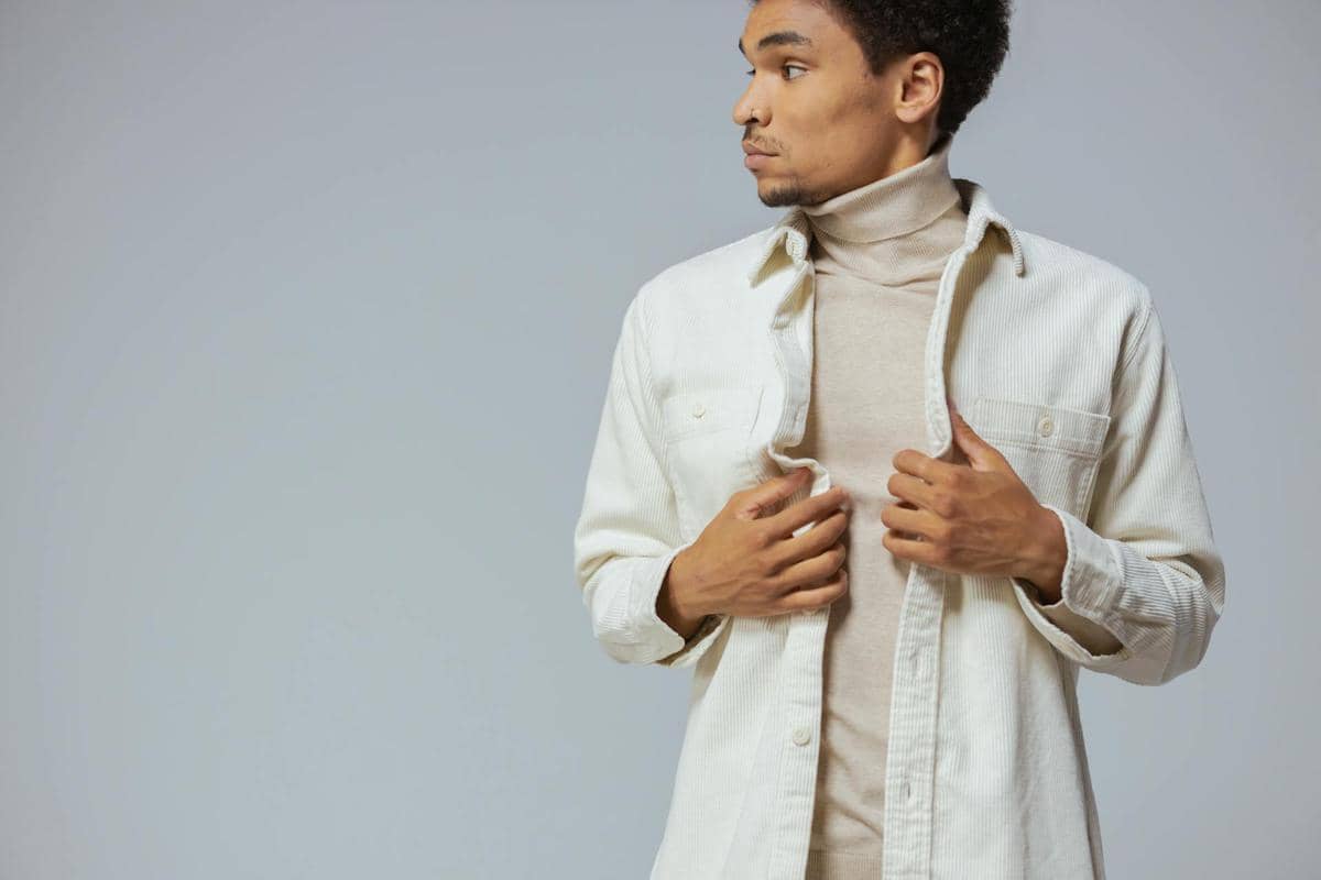 memadukan warna outfit pria