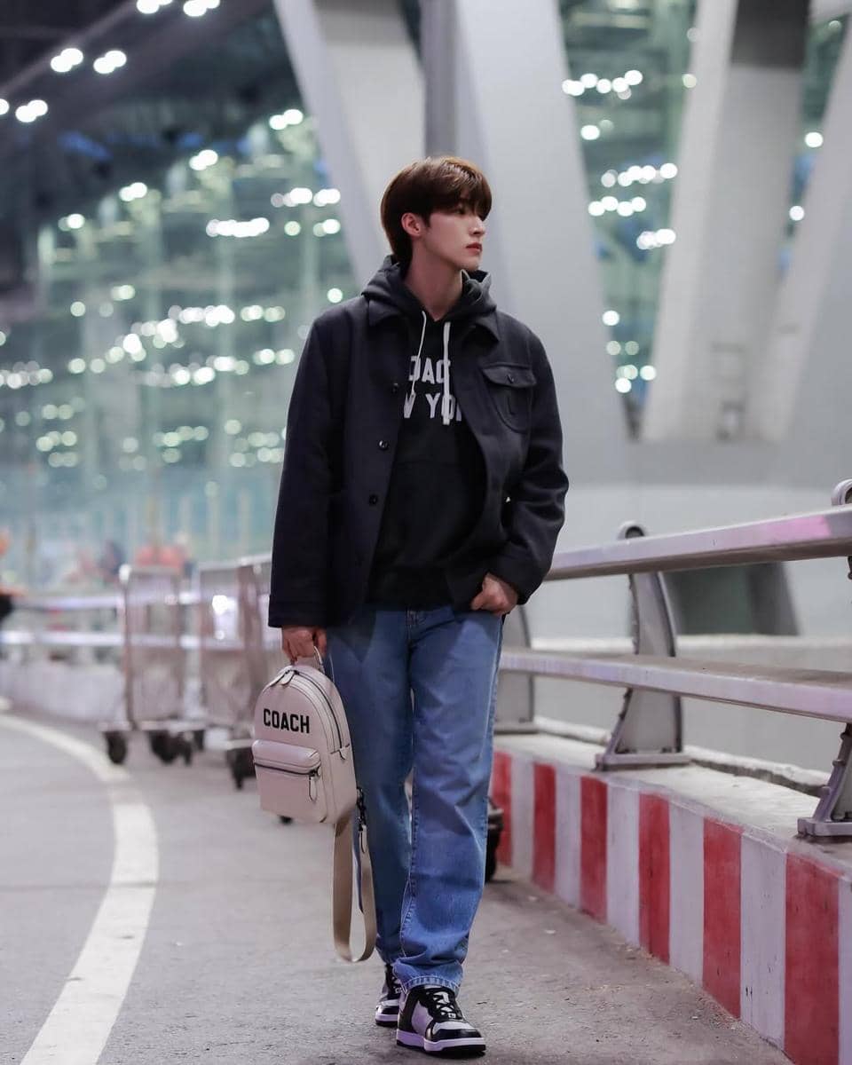 outfit Blue Pongtiwat