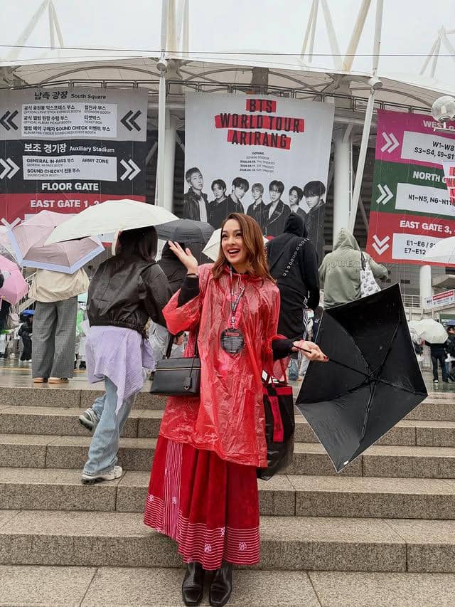 potret Reisa Broto Asmoro nonton konser BTS “ARIRANG” di Korea