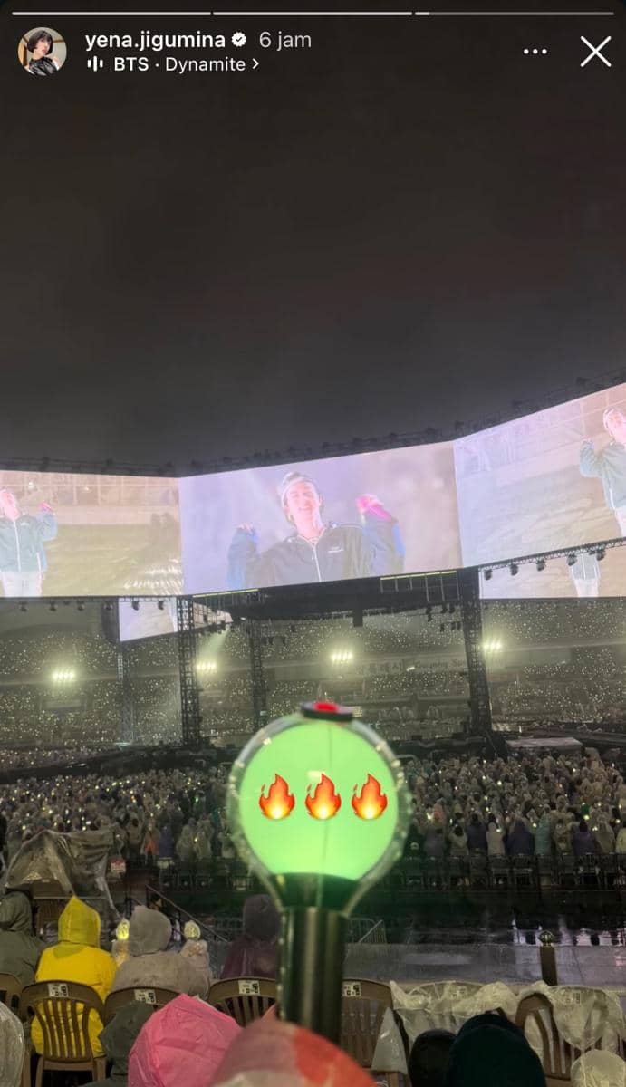 potret artis Korea nonton konser BTS “ARIRANG” di Goyang Stadium hari pertama