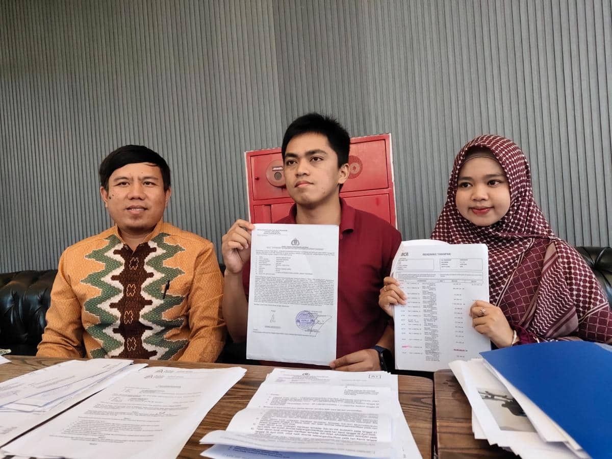 Pasutri di Sukabumi Jadi Korban Tipu Gelap Bisnis Hijab, Rugi Rp1,18 M