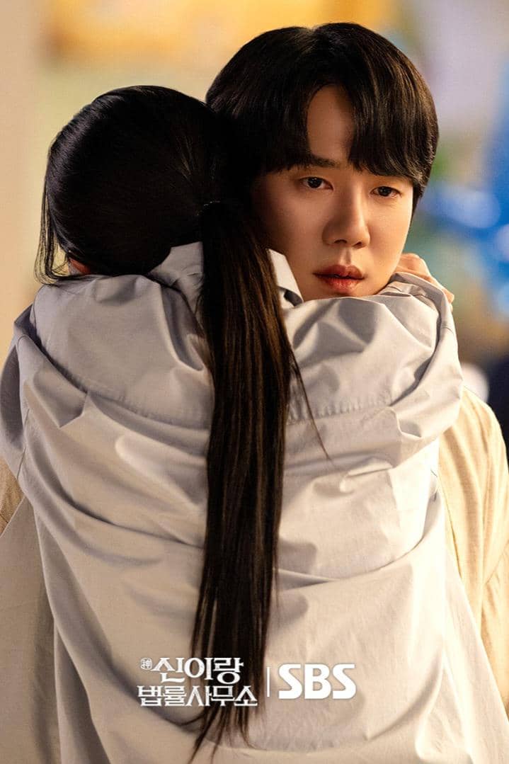 still cuts Phantom Lawyer 