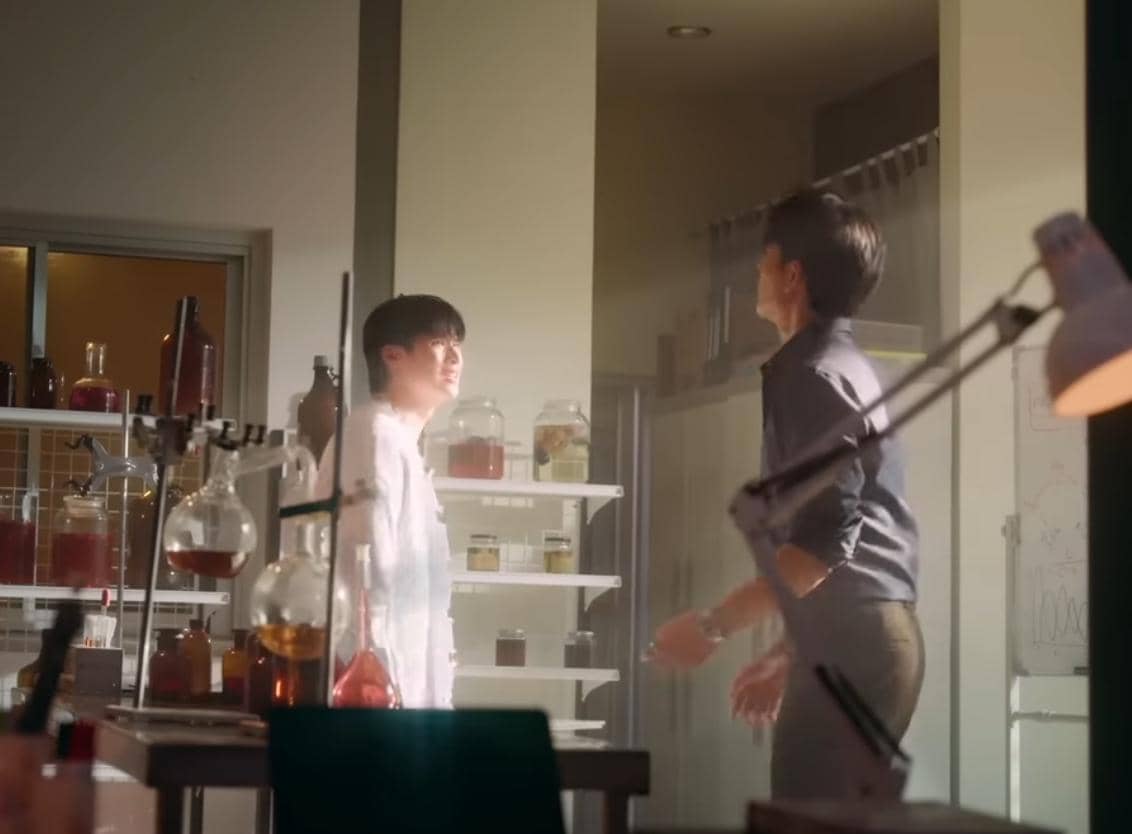 cuplikan drama Flower Boy