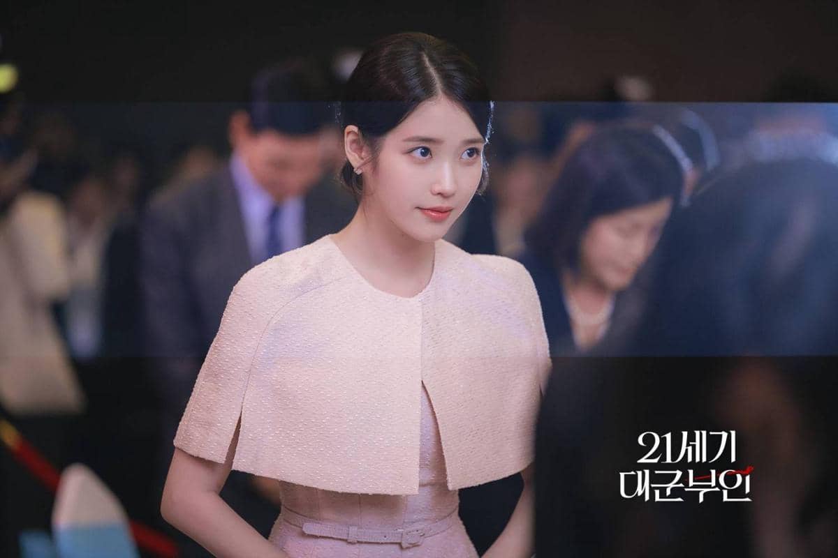 Still cut drama Perfect Crown