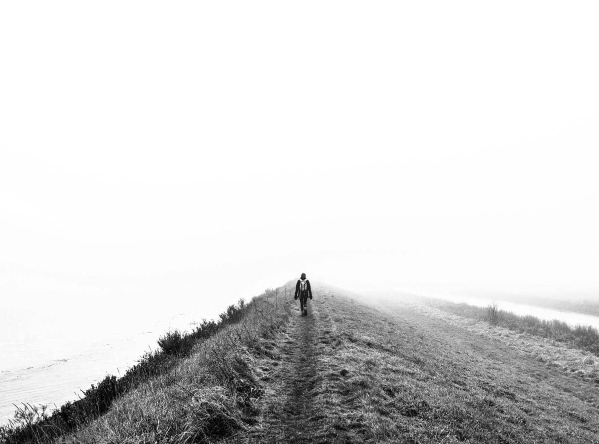 [PUISI] Langkah yang Tak Pernah Mudah