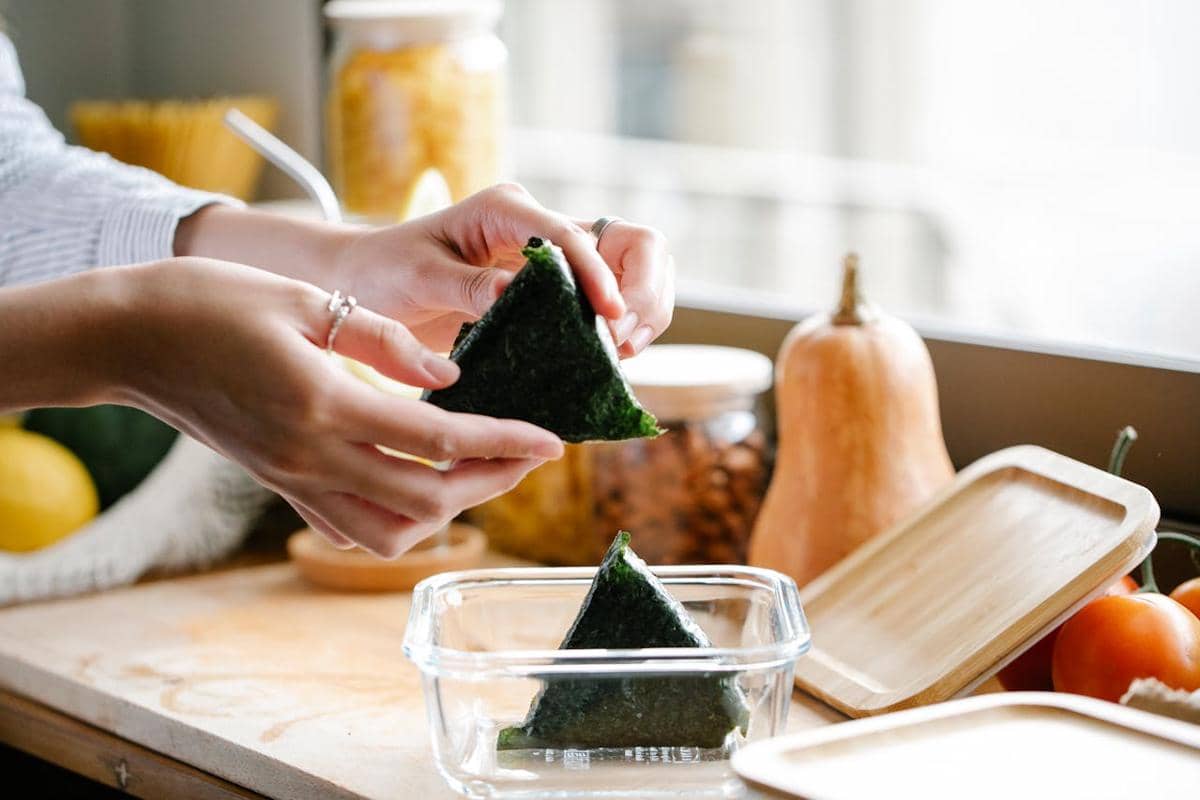 ilustrasi onigiri