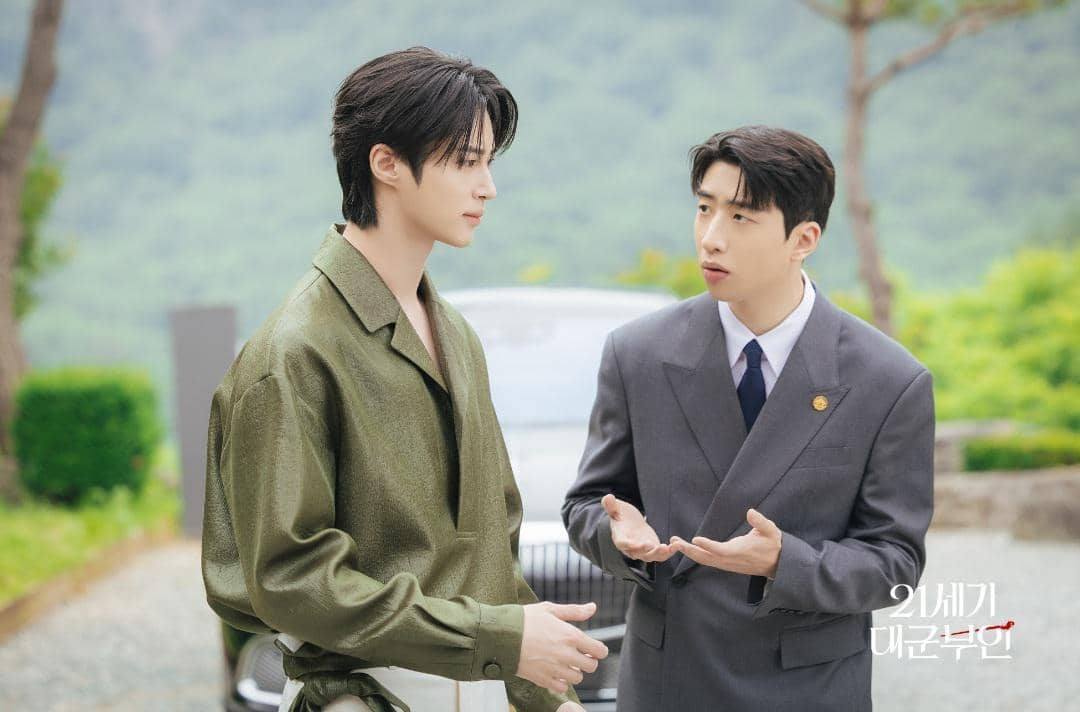 Cuplikan drakor Perfect Crown