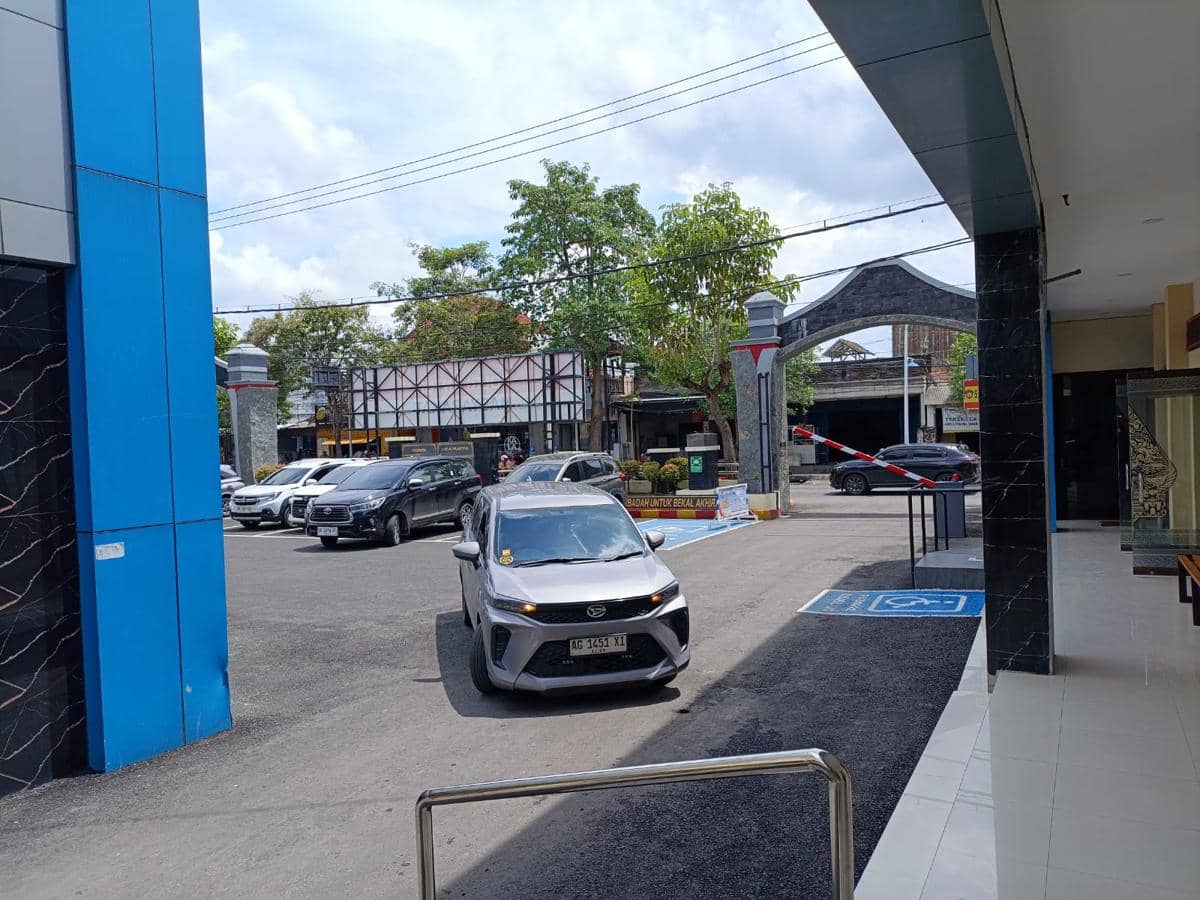 WhatsApp Image 2026-04-11 at 16.53.49 (1).jpeg