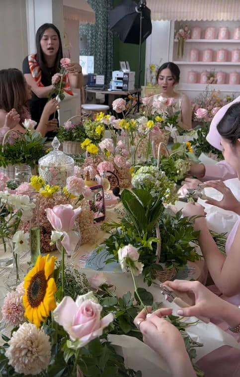 Bridal Luncheon Syifa Hadju Bareng Bridesmaid (instagram.com/syifahadju)