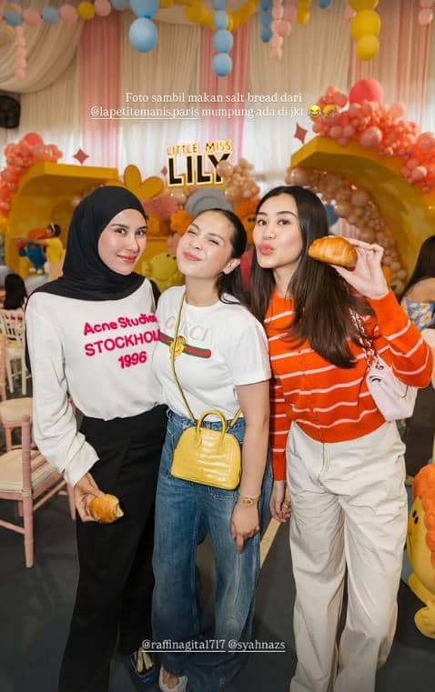 Deretan Artis di Ulang Tahun ke-2 Lily (instagram.com/raffinagita1717)