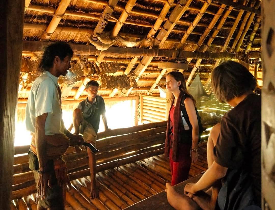 Bella Graceva liburan di Sumba, NTT