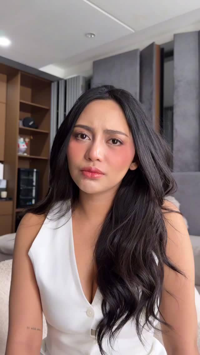 daily makaup ala Rachel Vennya