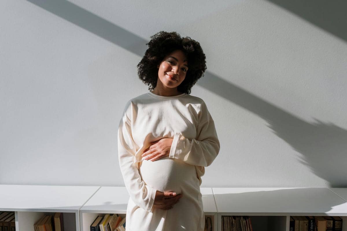 Kado yang Cocok Diberikan untuk Ibu Hamil saat Acara 7 Bulanan